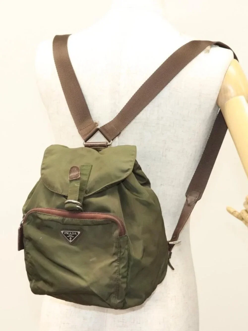 Prada brand	prada color	khaki